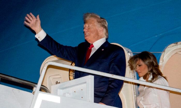 Trump Family Arrives in Florida to Spend Christmas and New Year