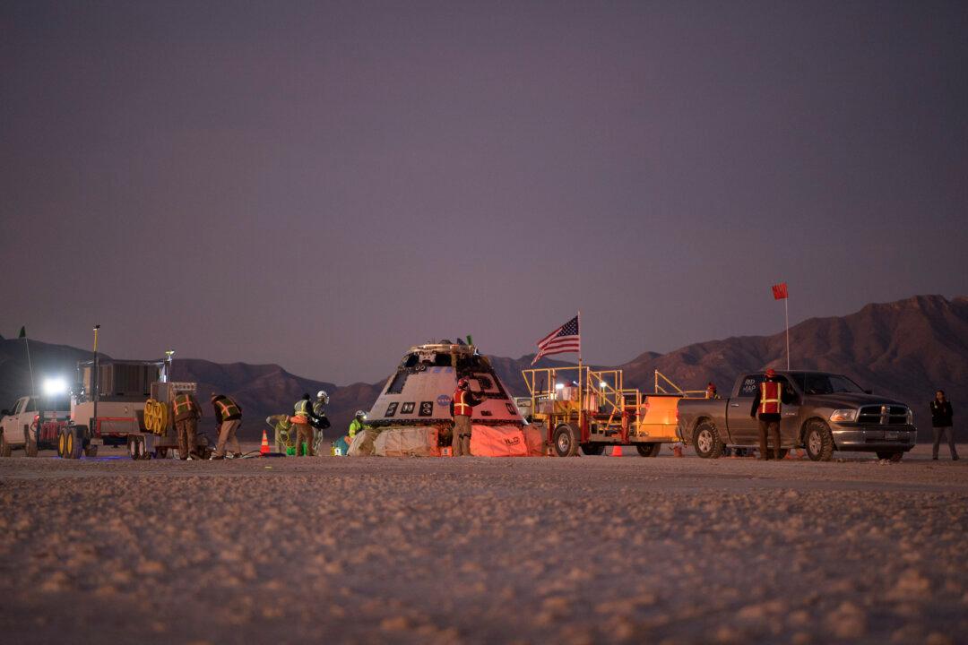 Boeing Capsule Returns to Earth After Aborted Space Mission