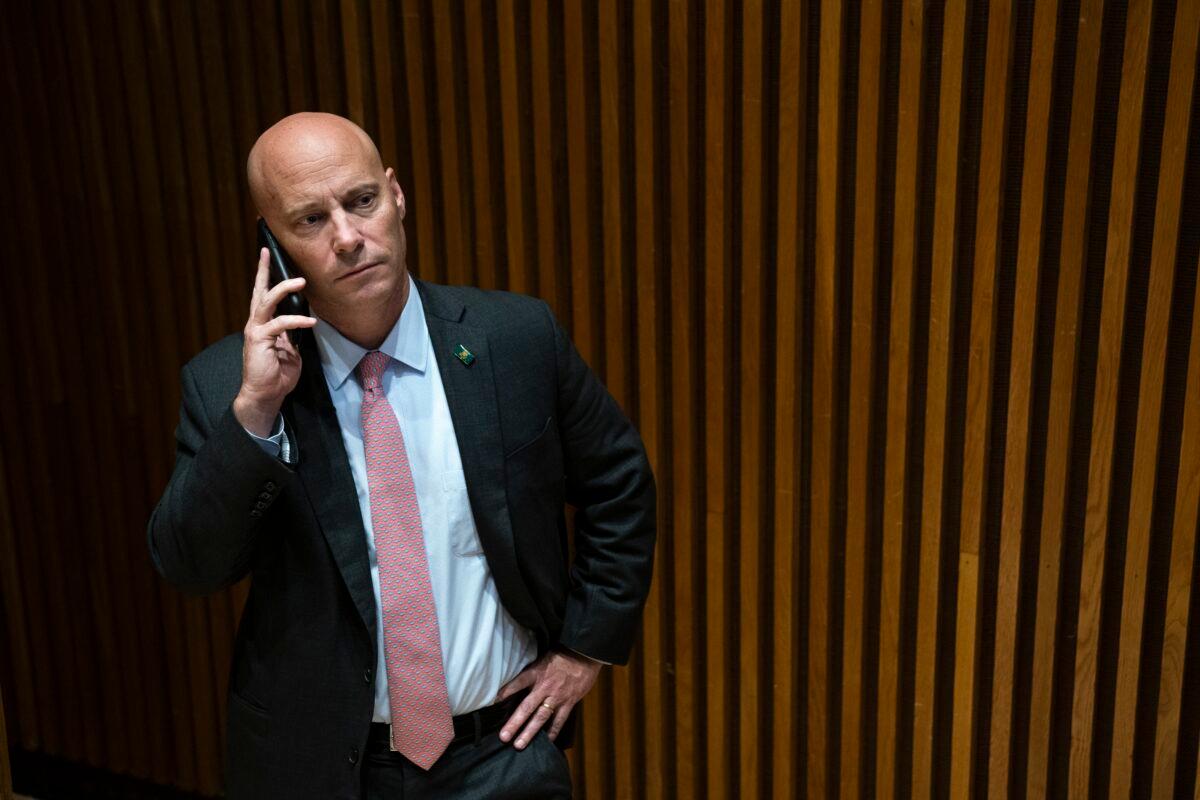 Marc Short, chief of staff to Vice President Mike Pence, takes a phone call as Pence speaks at a meet and greet with NYPD officers and personnel at NYPD headquarters in New York City on Sept. 19, 2019. (Drew Angerer/Getty Images)
