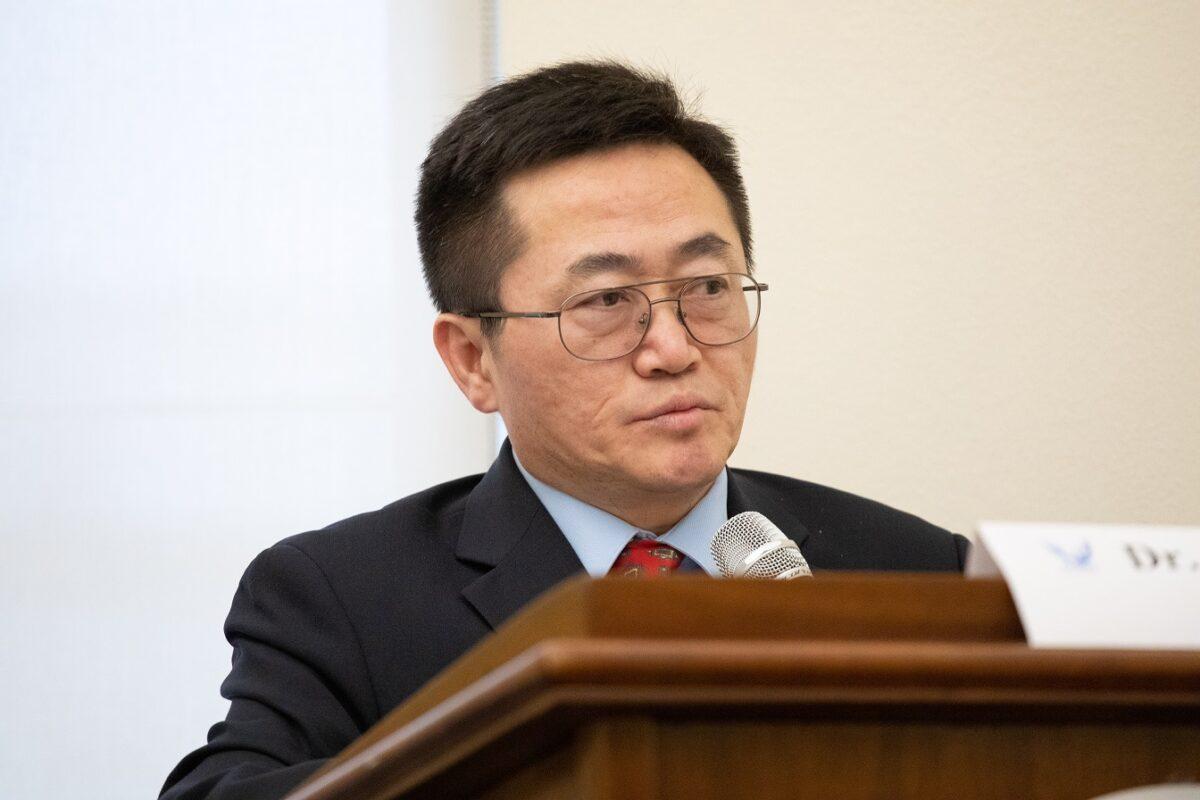 Dr. Charles Lee speaks at a forum hosted by Global Tuidang Center at the U.S. Capitol on Dec 10, 2019. (Lynn Lin/Epoch Times)