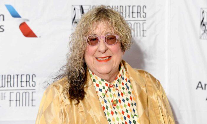 Songwriter Allee Willis—Who Wrote the ‘Friends’ Theme Song—Dies at Age 72