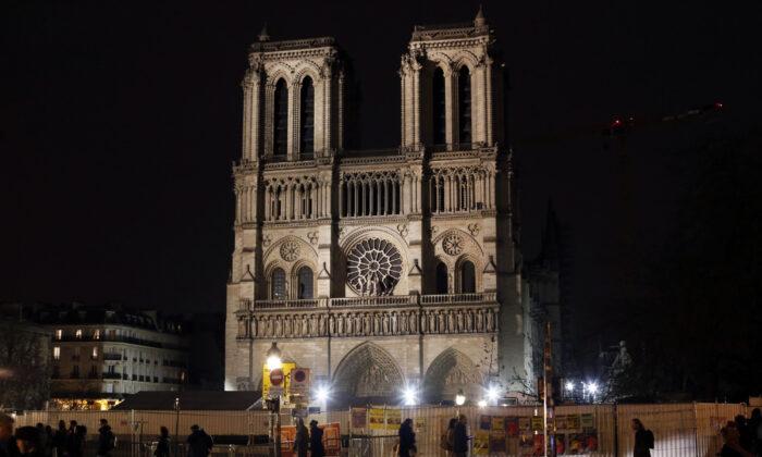 Notre Dame Rector: Fragile Cathedral Might Not Be Saved