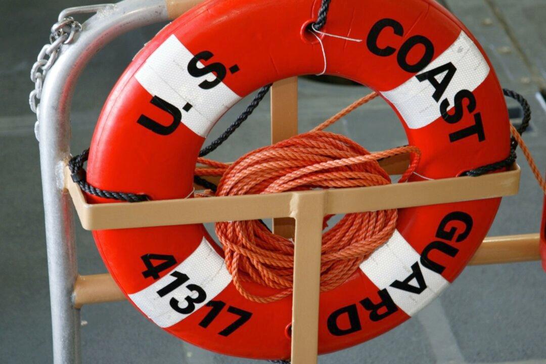 US Coast Guard Rescues 18 ‘Presumed Migrants’ Stranded at Sea Without Food or Water for 5 Days