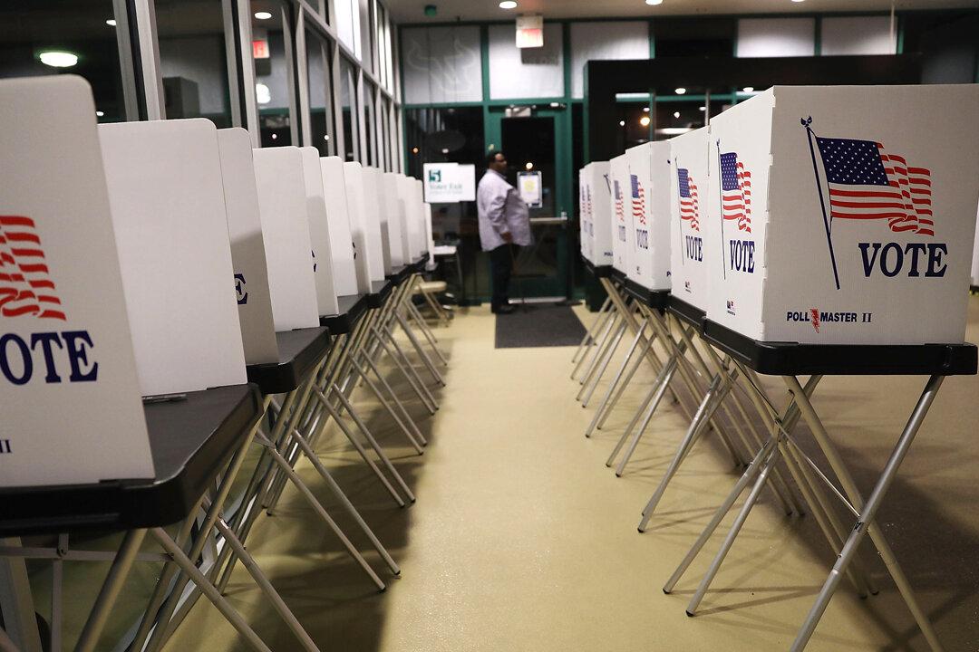 Wisconsin Appeals Court Overturns Ruling to Purge More Than 200,000 Voters From Rolls