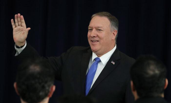 Pompeo Not Running for Senate, National Security Adviser Says