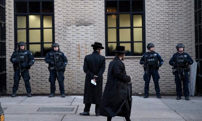 Suspect in Anti-Semitic Attack in New York Arrested for Assault Day After Being Released