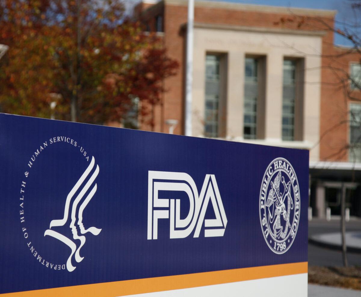 The headquarters of the U.S. Food and Drug Administration (FDA) in Silver Spring, Md., on Nov. 4, 2009. (Jason Reed/Reuters)