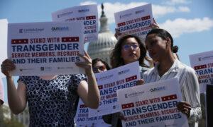  Former Army Psychologist Sounds Alarm on Transgender Soldiers
