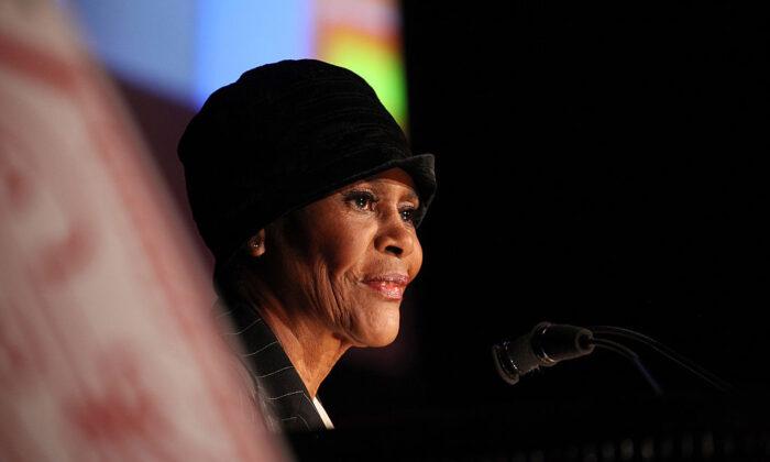 Cicely Tyson attends the HELP USA Tribute Awards Dinner in 2012 (©Getty Images | <a href="https://www.gettyimages.com/detail/news-photo/cicely-tyson-attends-the-help-usa-tribute-awards-dinner-news-photo/145780052?adppopup=true">Neilson Barnard</a>)