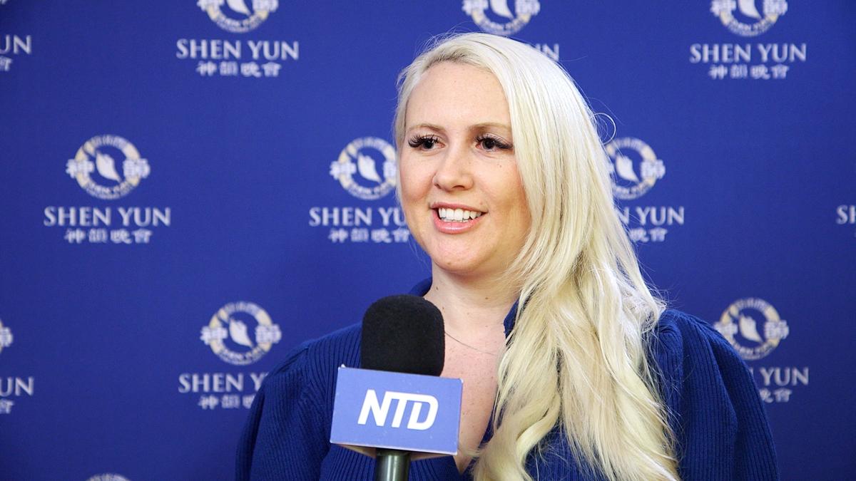 Graphic Designer Inspired by Shen Yun’s Images: ‘So positive and full of color’