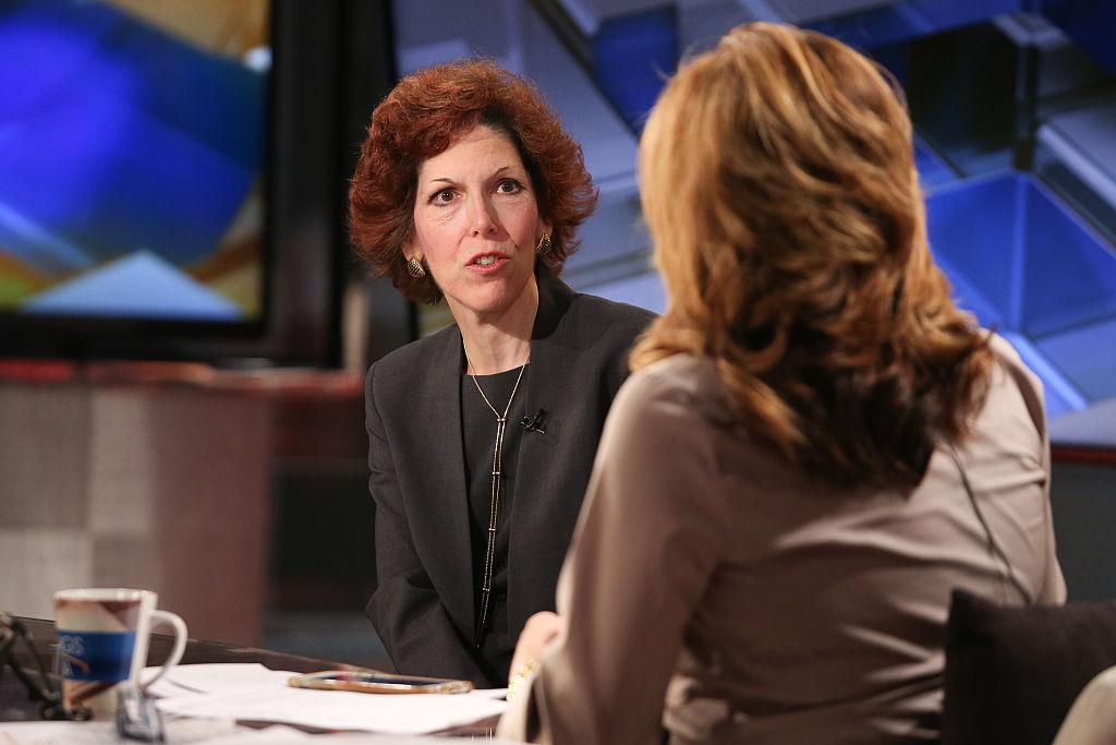 Cleveland Federal Reserve President Loretta Mester (L) talks with host Maria Bartiromo on The Fox Business Network on April 1, 2016, in New York. (Rob Kim/Getty Images)