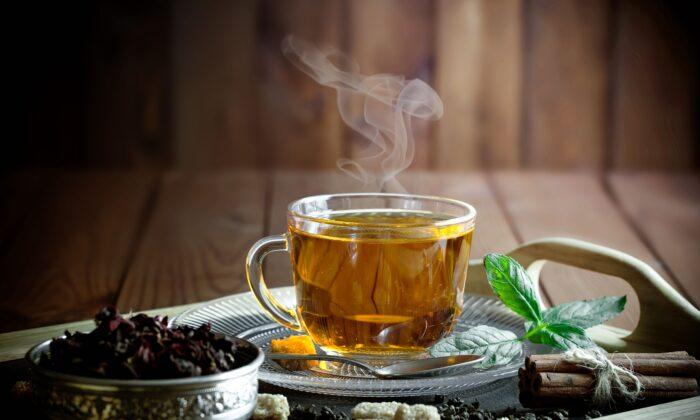 The Mind Body Benefits of Drinking Tea