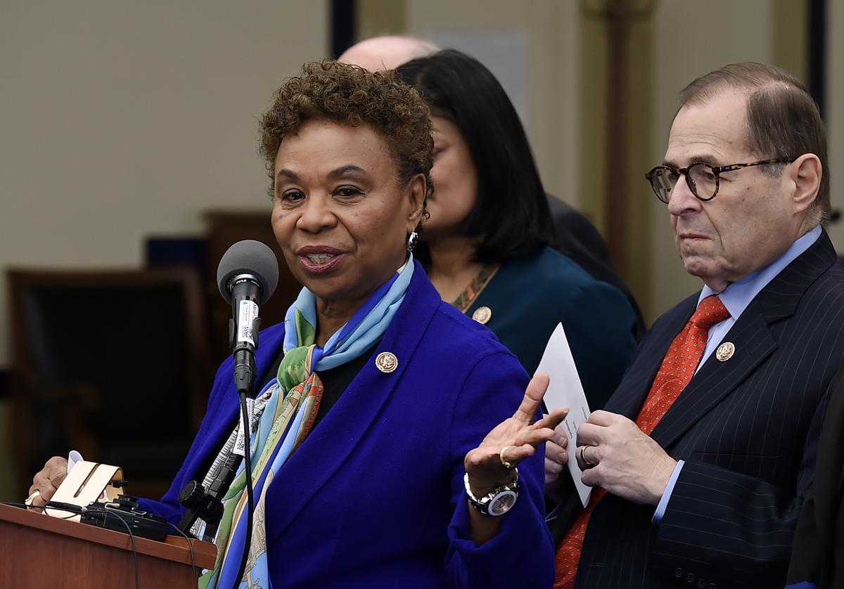  Rep. Barbara Lee (D-Calif.), left, speaks during a press conference in Washington on Nov. 19, 2019. (Olivier Douliery/AFP via Getty Images)