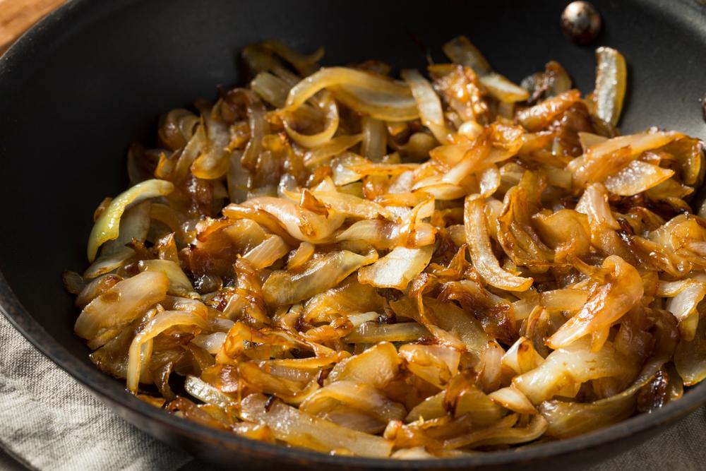Caramelized onions, cooked long and slow. (Shutterstock)