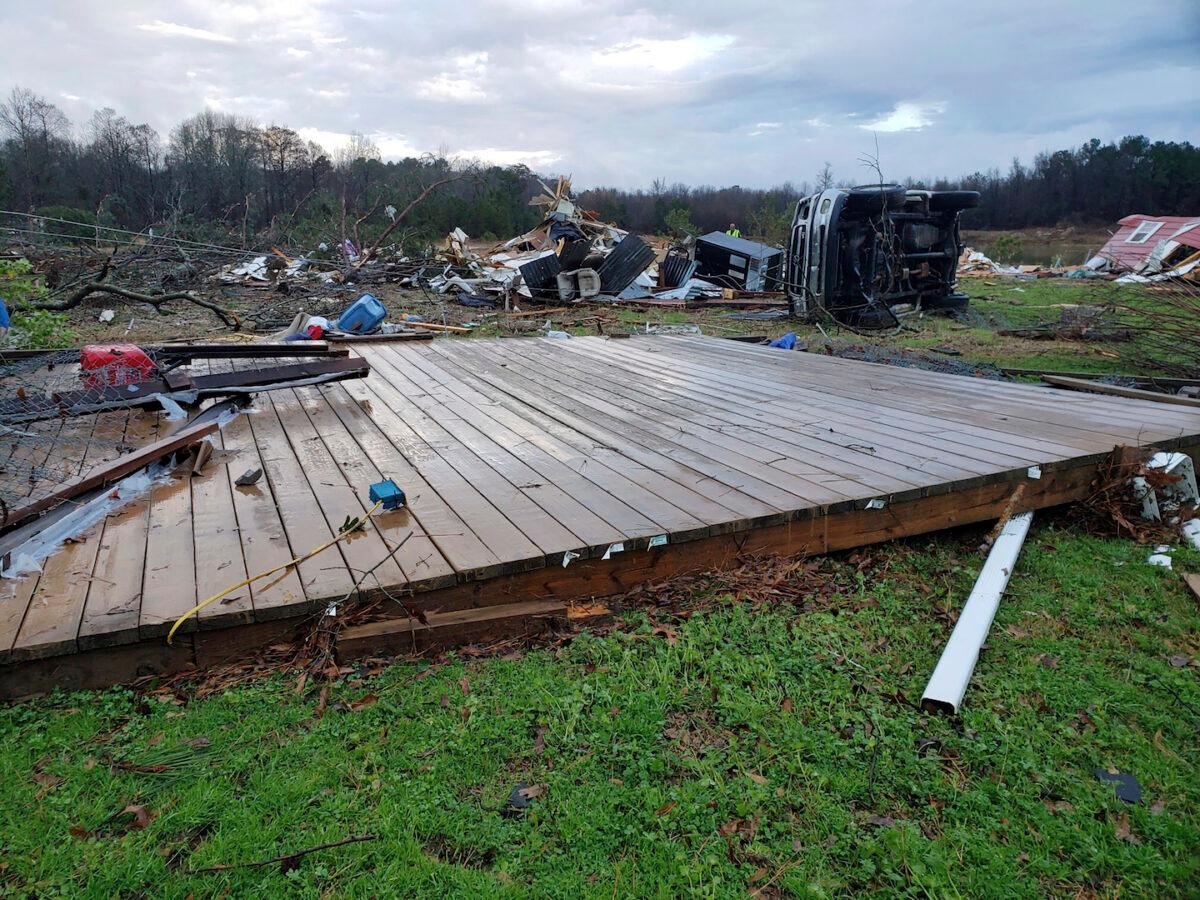 Damage from severe weather in Bossier Parish, La., on Jan. 11, 2020. (Lt. Bill Davis/Bossier Parish Sheriff's Office via AP)