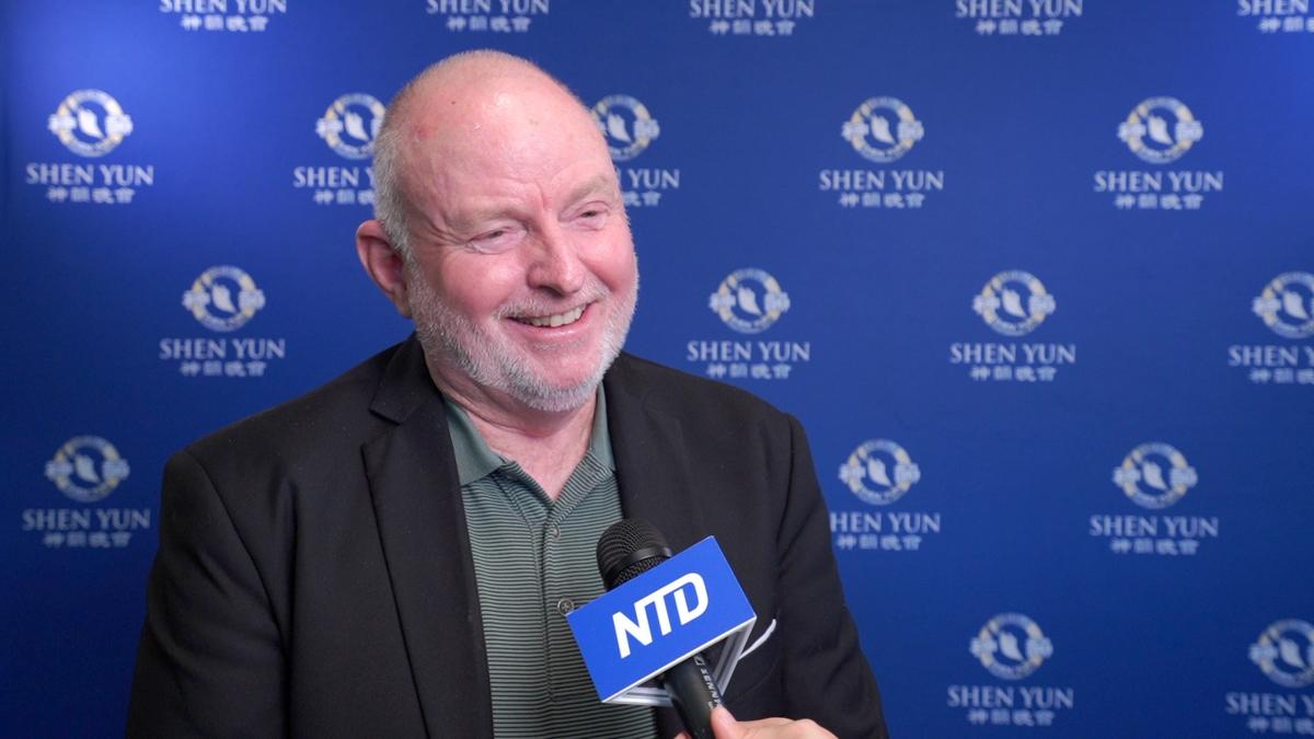 Writer Sees a ‘Renaissance of Spirit and Humanity’ in Shen Yun