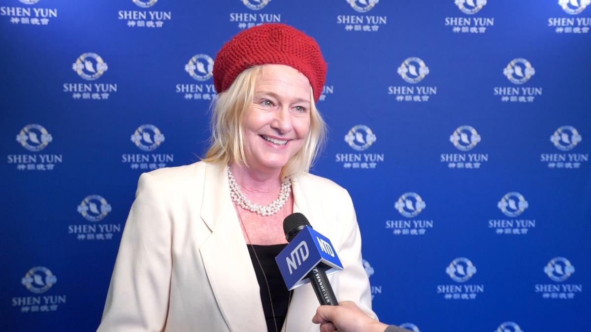 Ballet Teacher Admires ‘Absolutely Perfect Technique’ in Shen Yun