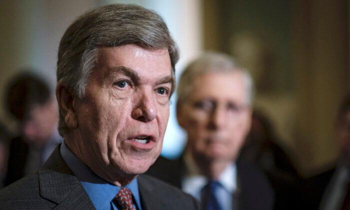 Sen. Roy Blunt: ‘Too Early’ to Establish Commission to Probe Jan. 6 Capitol Breach