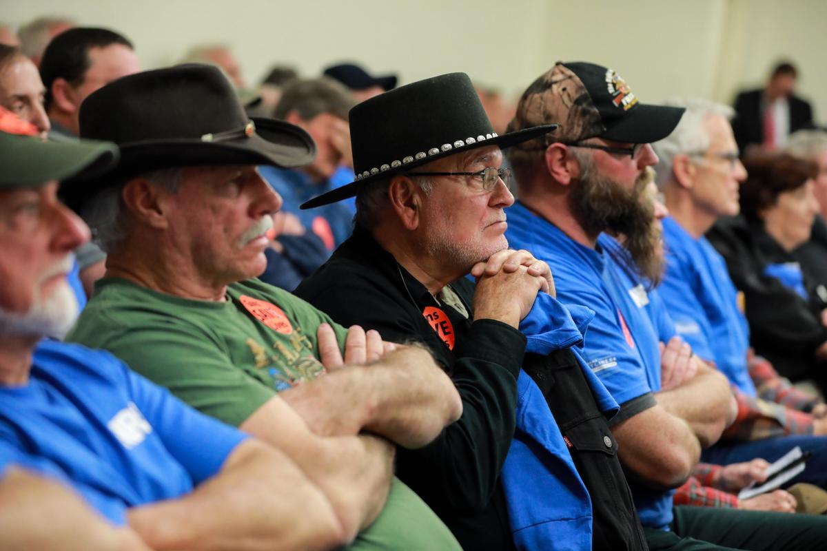 Second Amendment advocates attend a hearing where four gun control bills passed the Senate Judiciary Committee at the Virginia State Capitol in Richmond on Jan. 13, 2020. (Samira Bouaou/The Epoch Times)<span style="font-size: 16px;"> </span>