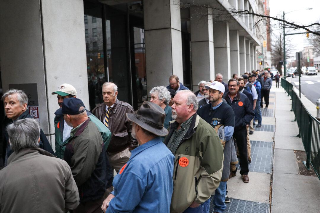 Gun Control Battle Deepens as Legislation Advances in Virginia