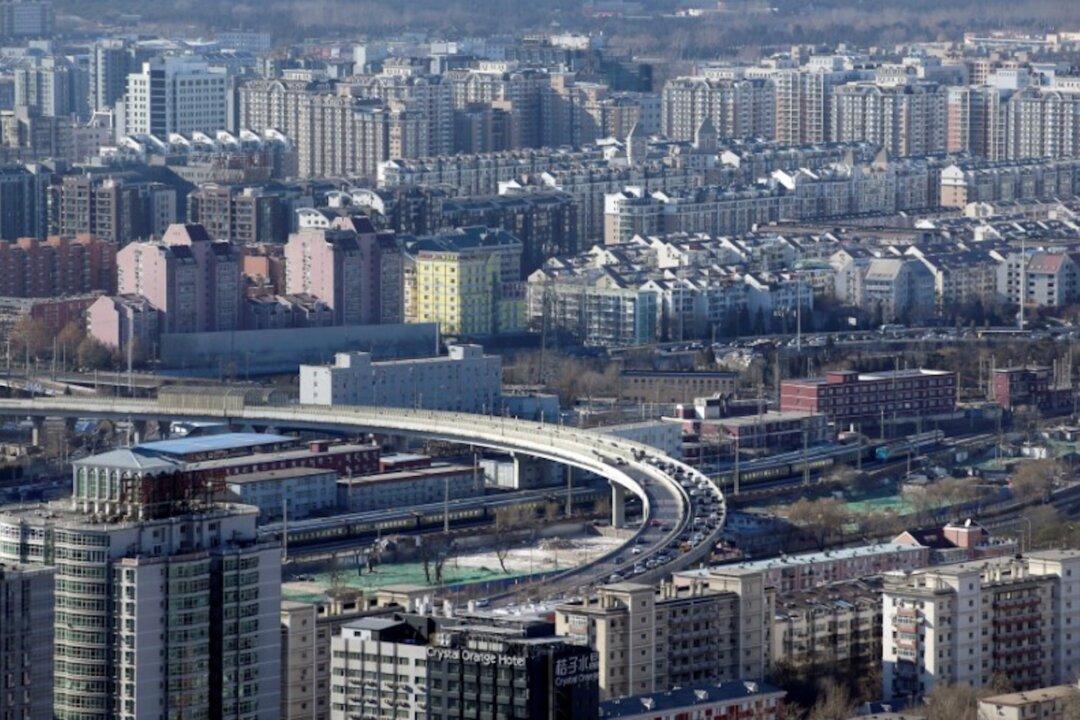 China’s Home Price Growth at Almost 1-1/2-Year Low, Further Softening Seen