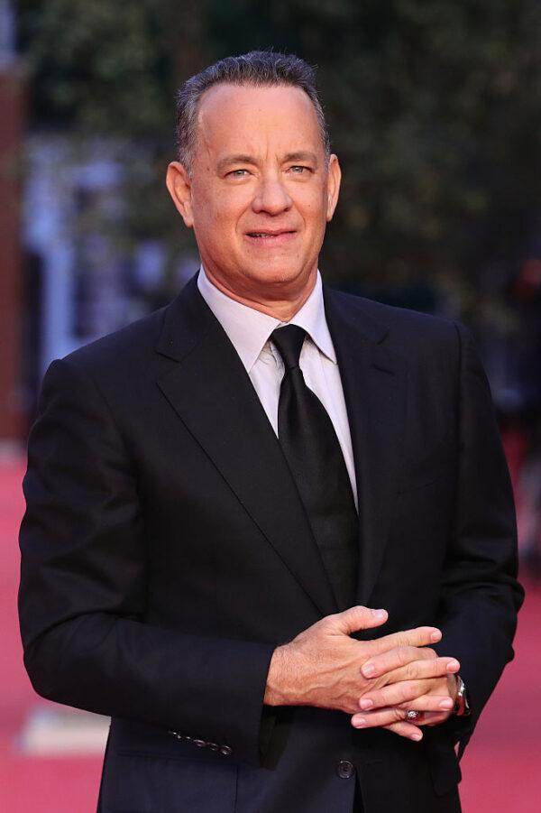 ROME, ITALY - OCTOBER 13: Tom Hanks walks a red carpet on October 13, 2016 in Rome, Italy. (Photo by Vittorio Zunino Celotto/Getty Images)