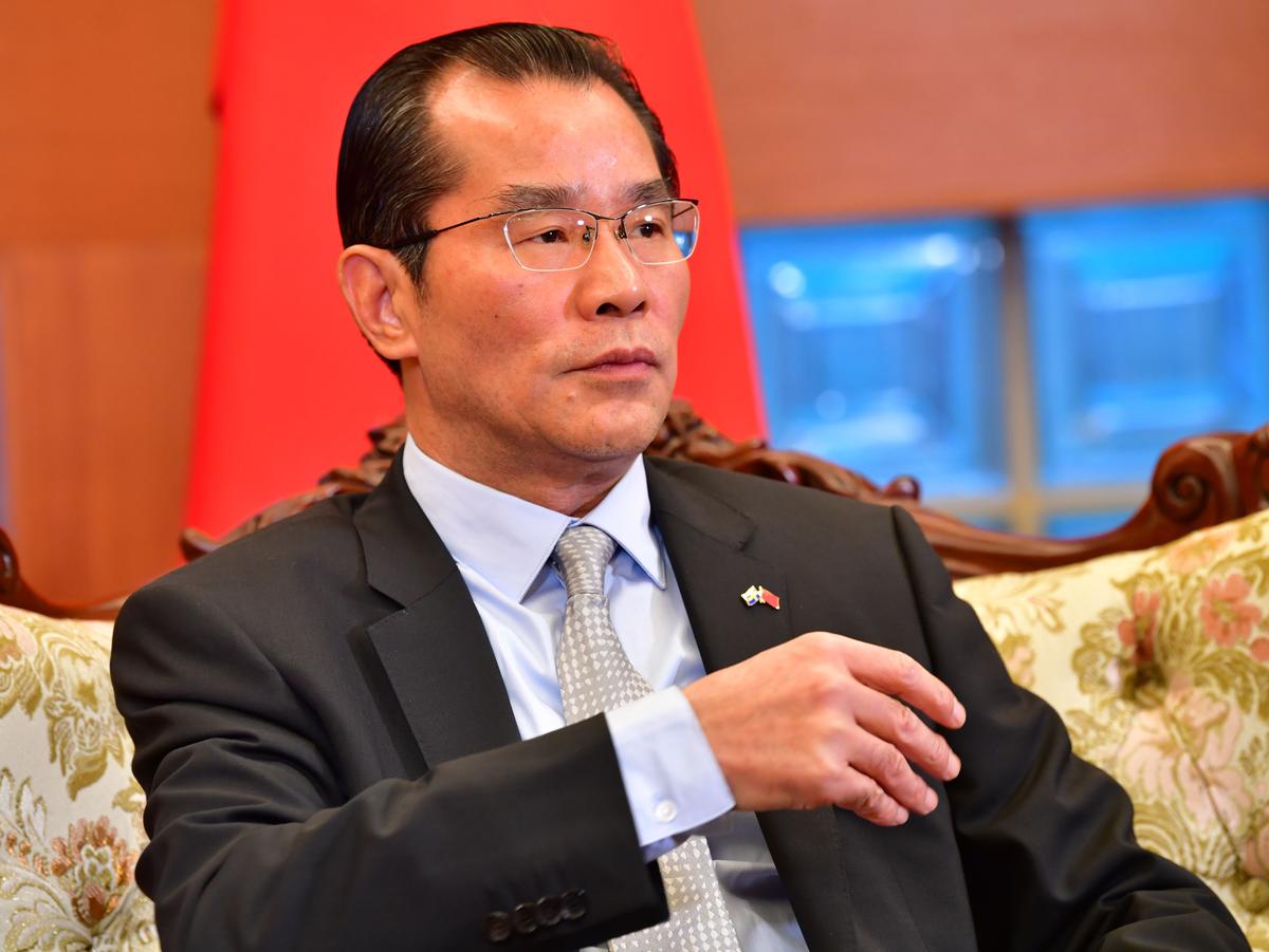 Sweden Summons Chinese Envoy Over ‘Lightweight Boxer’ Remark