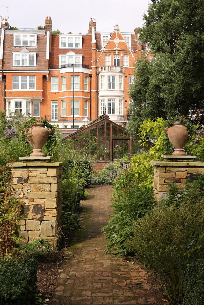 The Chelsea Physic Garden is London’s oldest botanical garden. (Shutterstock)