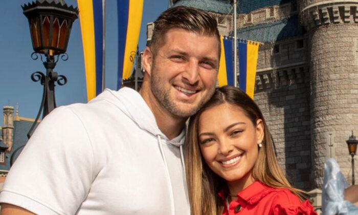 Pro Baseball Player Tim Tebow Marries Miss Universe Demi Nel-Peters in 'Timeless' Sunset Wedding Ceremony