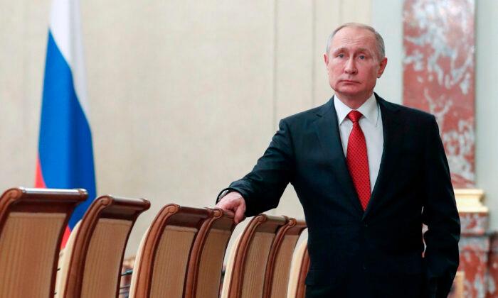 Vladimir Putin Seeks Power, Confronts Protests