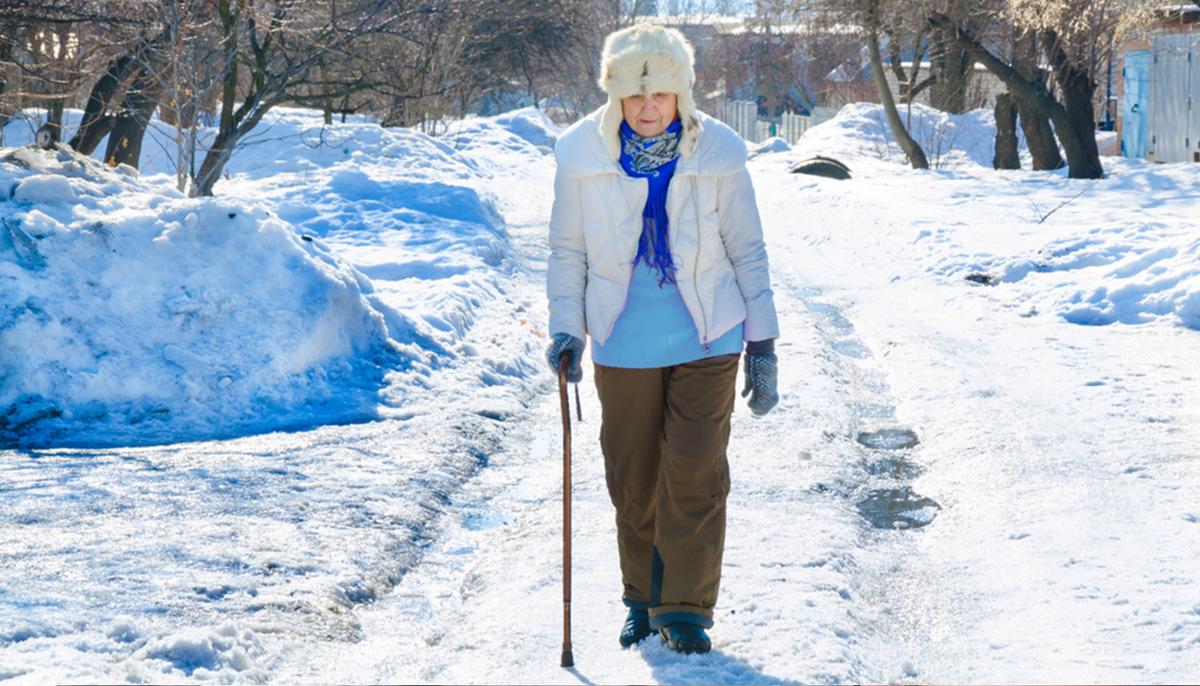 Japanese Invent ‘GPS Shoes’ to Track Elderly Dementia Patients and Save Them From Getting Lost