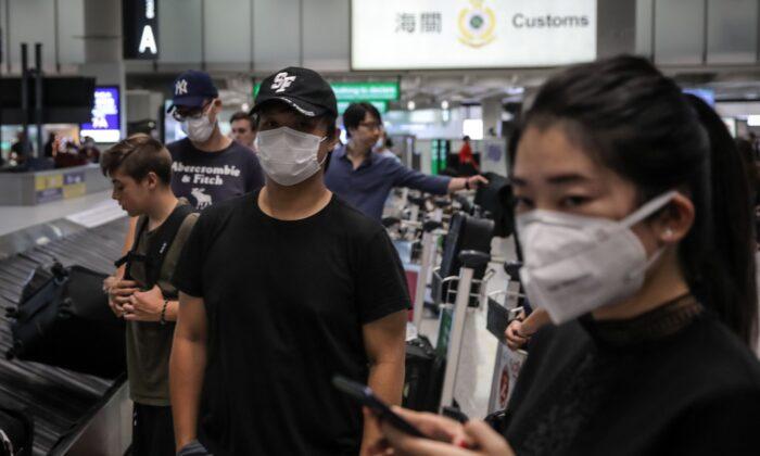 Hong Kong to Allow Transit Passengers from Mainland China