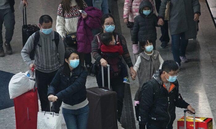 Japan Sends Charter Plane to Virus-Hit Wuhan, Reports New Coronavirus Cases