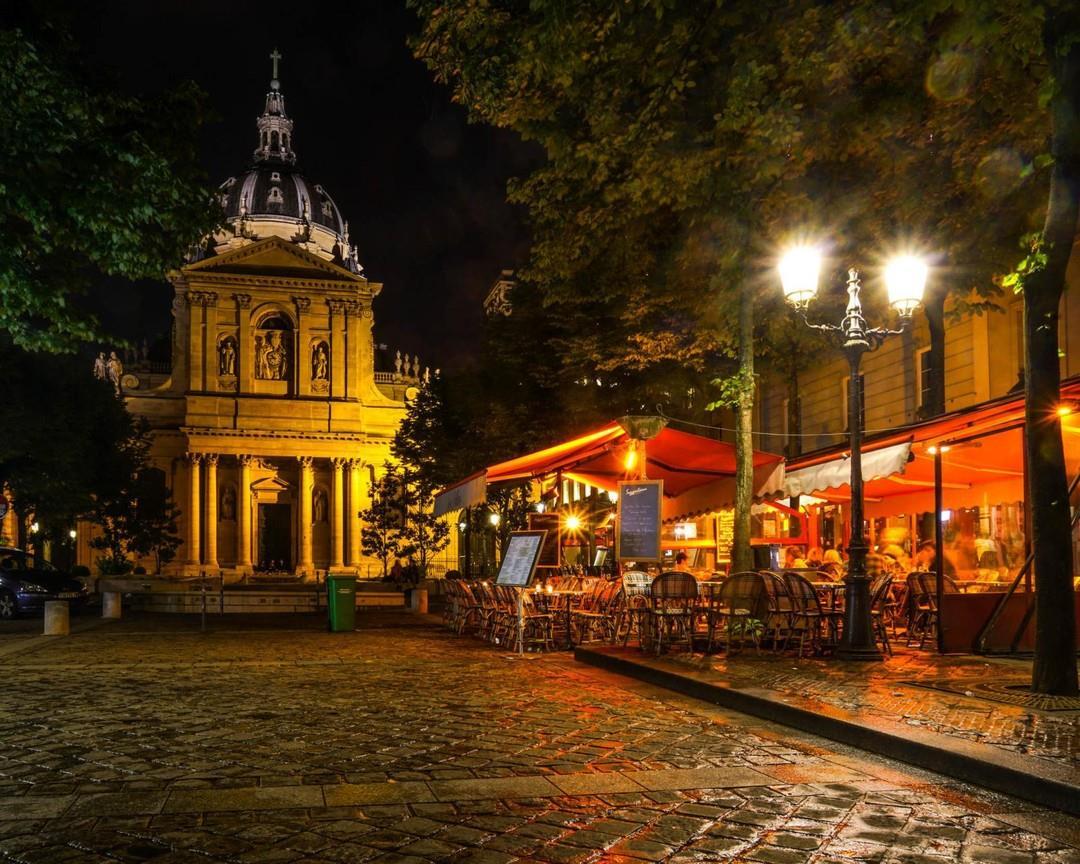 Place de la Sorbonne next to Luxembourg Gardens at midnight. (Serge Ramelli/<a href="https://www.photoserge.com/">PhotoSerge.com</a>)