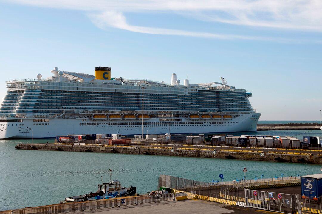 Cruise Passengers Held Over Coronavirus Scare Can Disembark