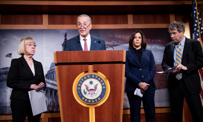 Schumer: Vote Against Witnesses in Senate Impeachment Trial Would be a ‘Cover-up’