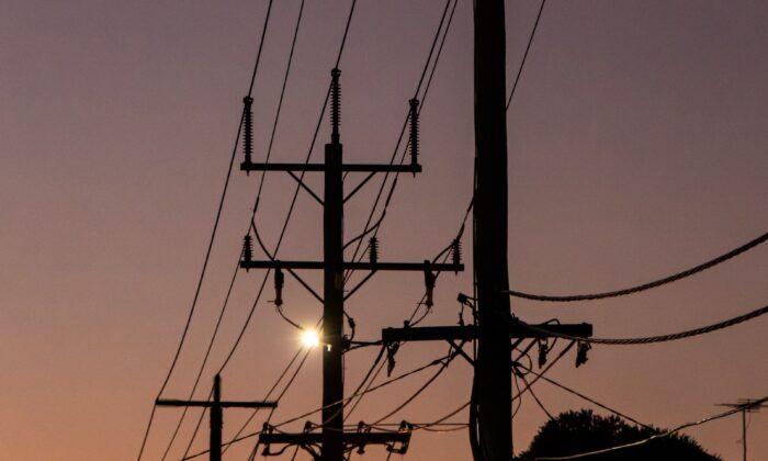 Australians Left Without Power After Sweltering Heat Disrupt Transmission Lines