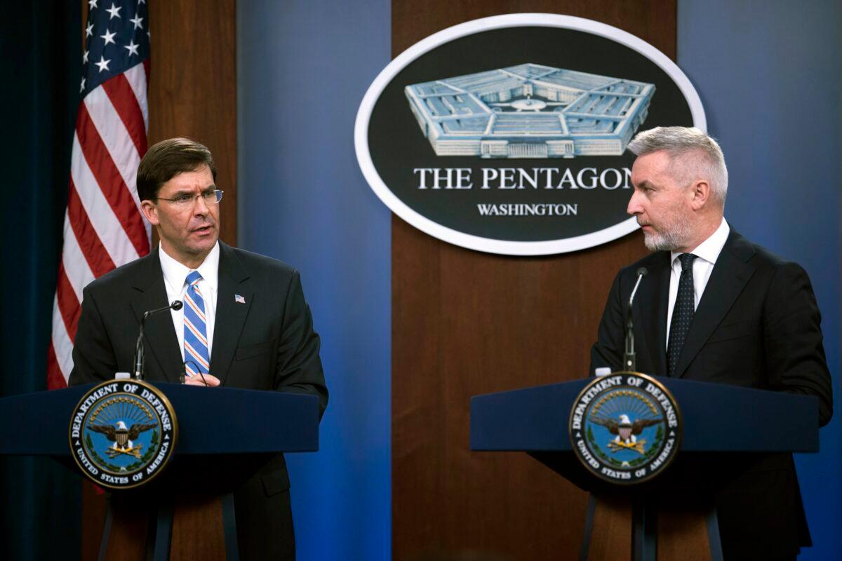 Secretary of Defense Mark Esper (L) and Italian Minister of Defense Lorenzo Guerini take part in a joint press conference at the Pentagon in Washington on Jan. 31, 2020. (Kevin Wolf/AP Photo)