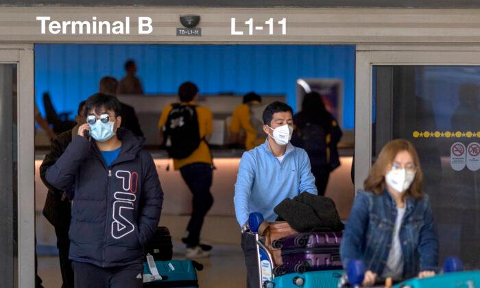 Flights From China Dropped 86 Percent After Trump’s Travel Ban: CDC