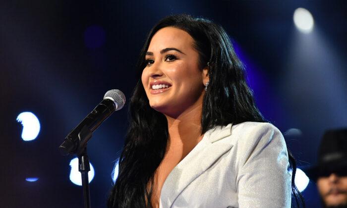 Recovering Addict Demi Lovato Returns to Singing With Stunning, Heart-Shattering Performance at Grammys