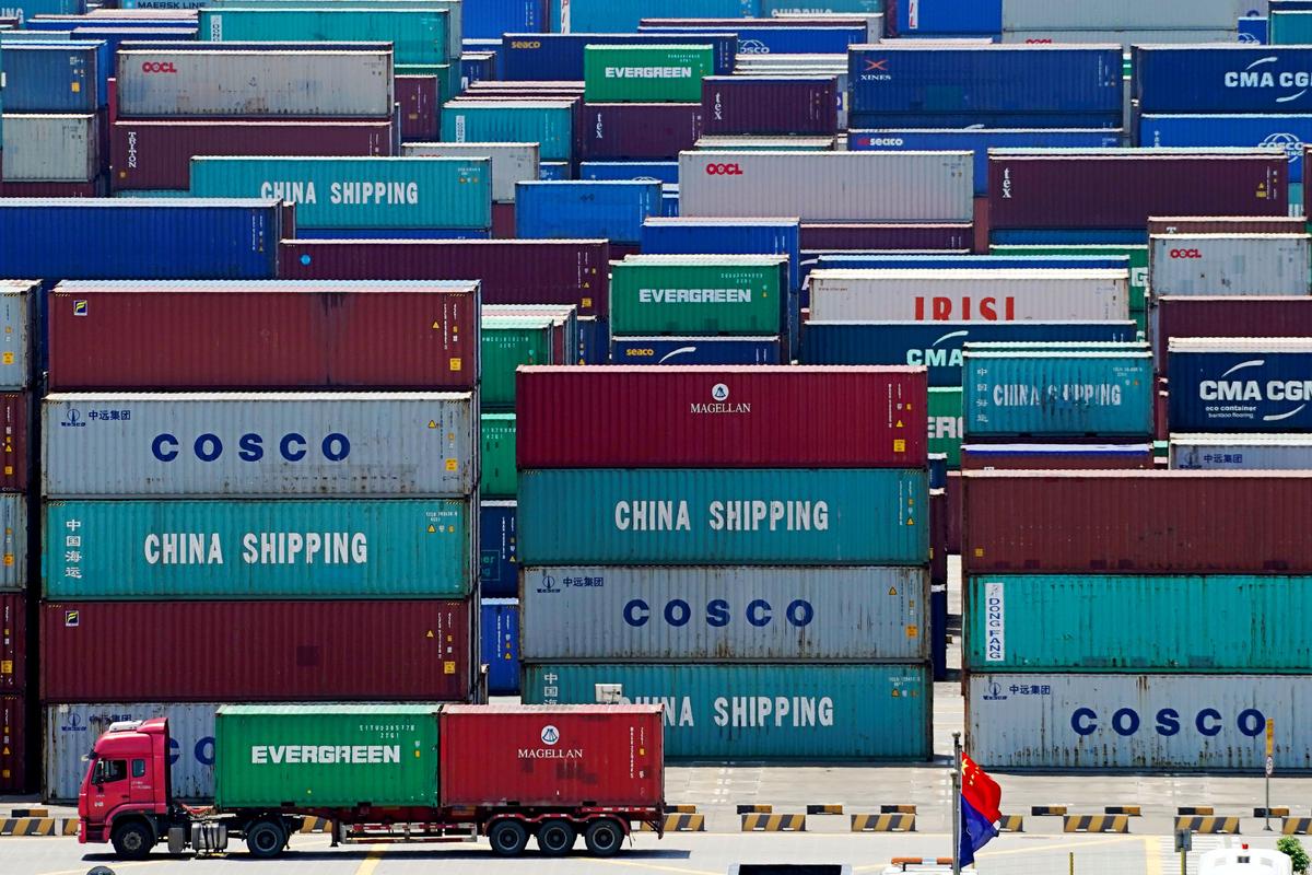 China to Cut Tariffs on $75 Billion of US Imports as Virus Risks Grow