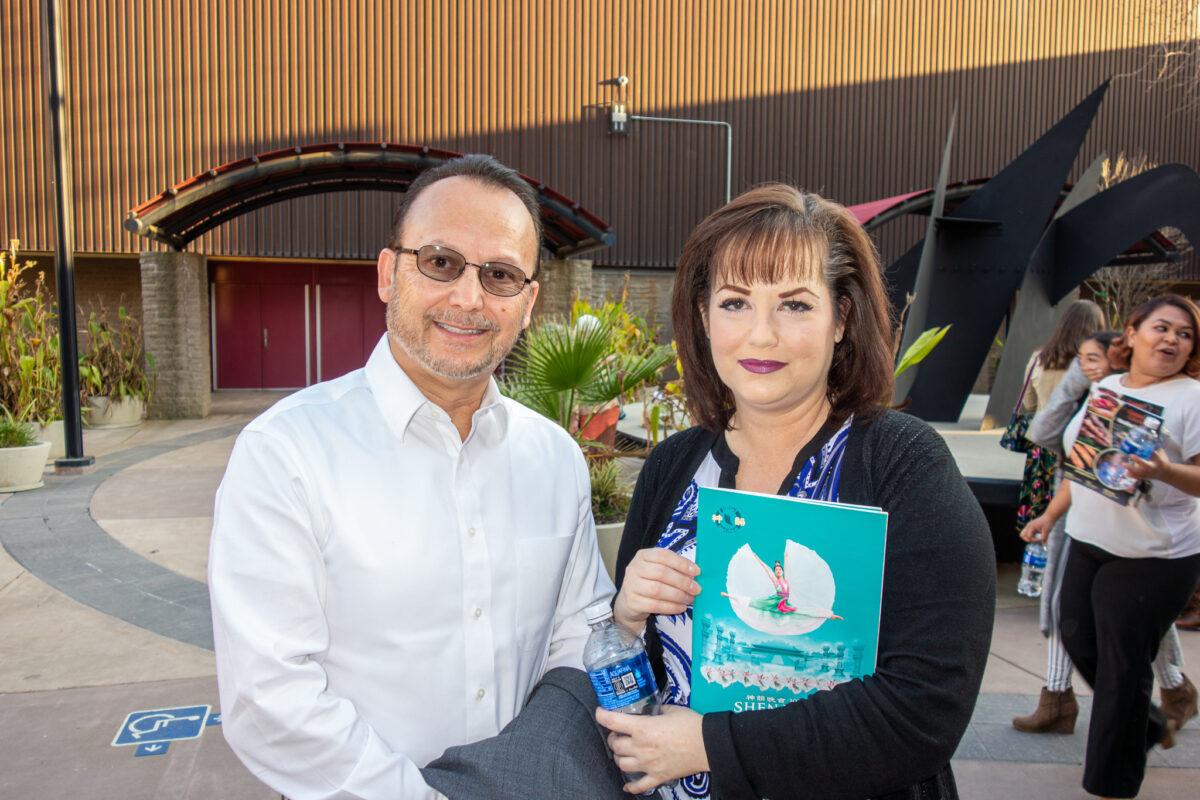 Nick Sembrano and his guest enjoyed Shen Yun at the William Saroyan Theatre in Fresno, Calif., on Feb. 8, 2020. (Mark Cao/The Epoch Times)