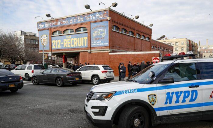 NYC ‘Will Fall Apart’ if NYPD Continues Social Distancing Enforcement, Police Union Warns