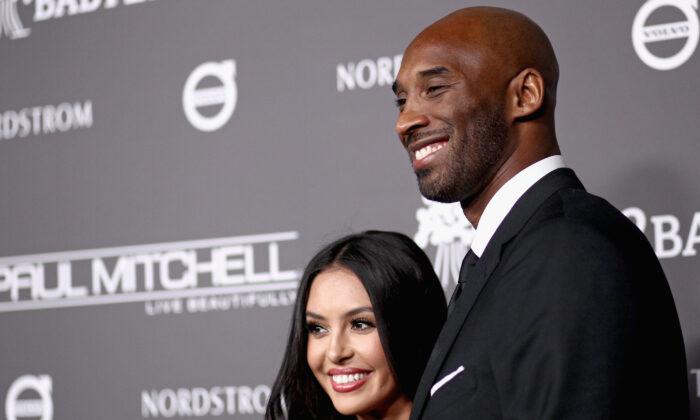 Kobe Bryant’s Widow Expresses Grief, Anger in Online Post