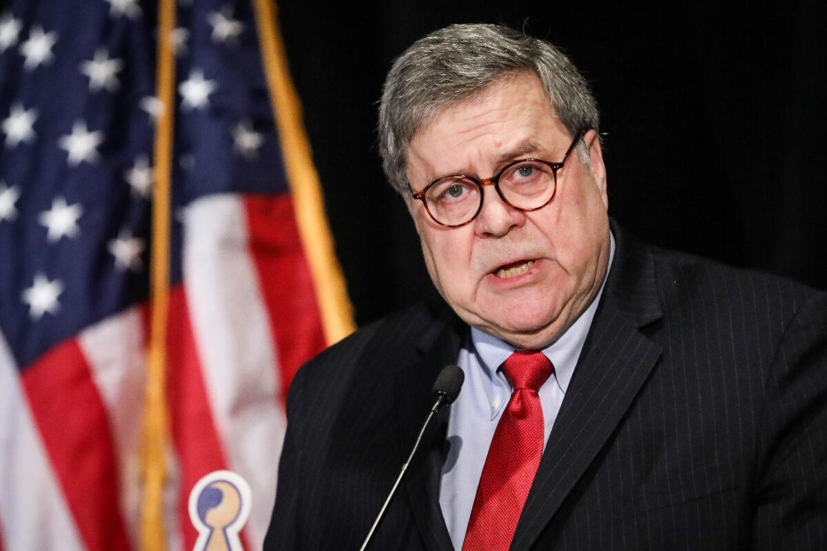 Attorney General William Barr speaks at a the National Sheriffs' Association conference in Washington on Feb. 10, 2020. (Samira Bouaou/The Epoch Times)