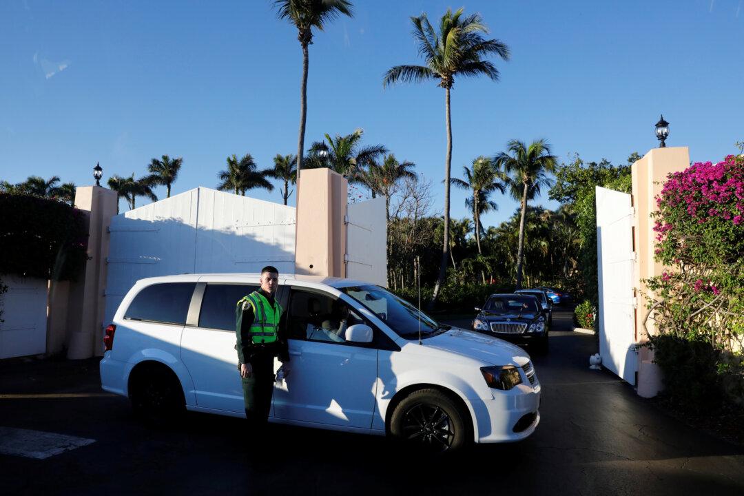 Chinese Woman Who Intruded at Mar-a-Lago Sentenced to Six Months