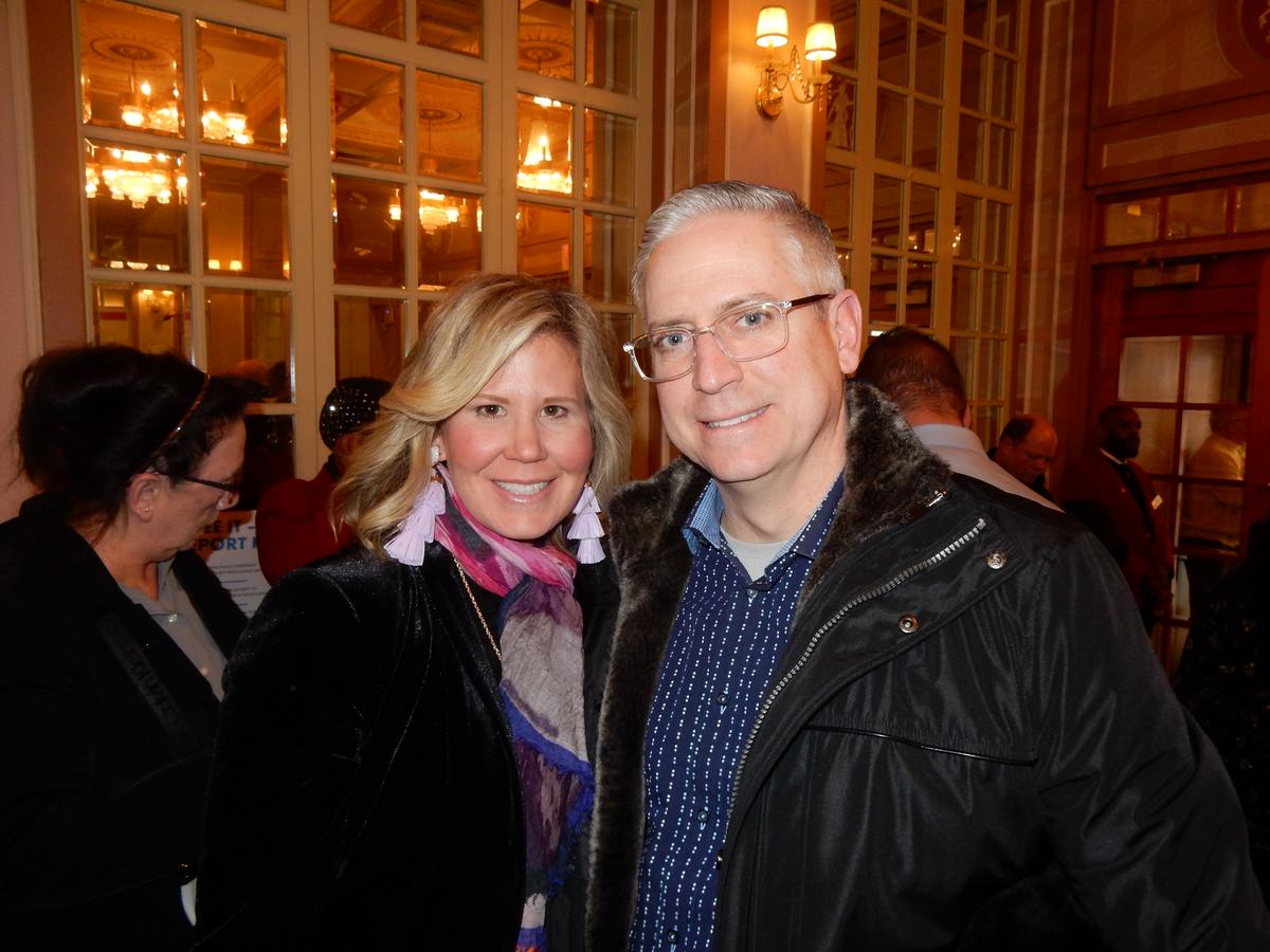 Doctor: Shen Yun Is Very Dynamic, Interesting, Engaging