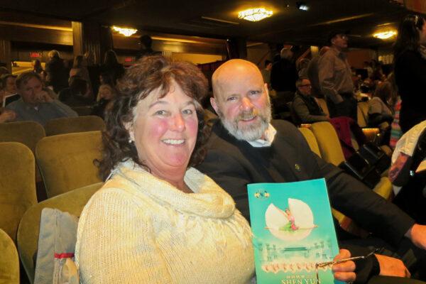 Julie and Dave Lane enjoyed Shen Yun at the Flynn Center for the Performing Arts in Burlington, Vermont, on Feb. 15, 2020. (Weiya Yang/The Epoch Times)