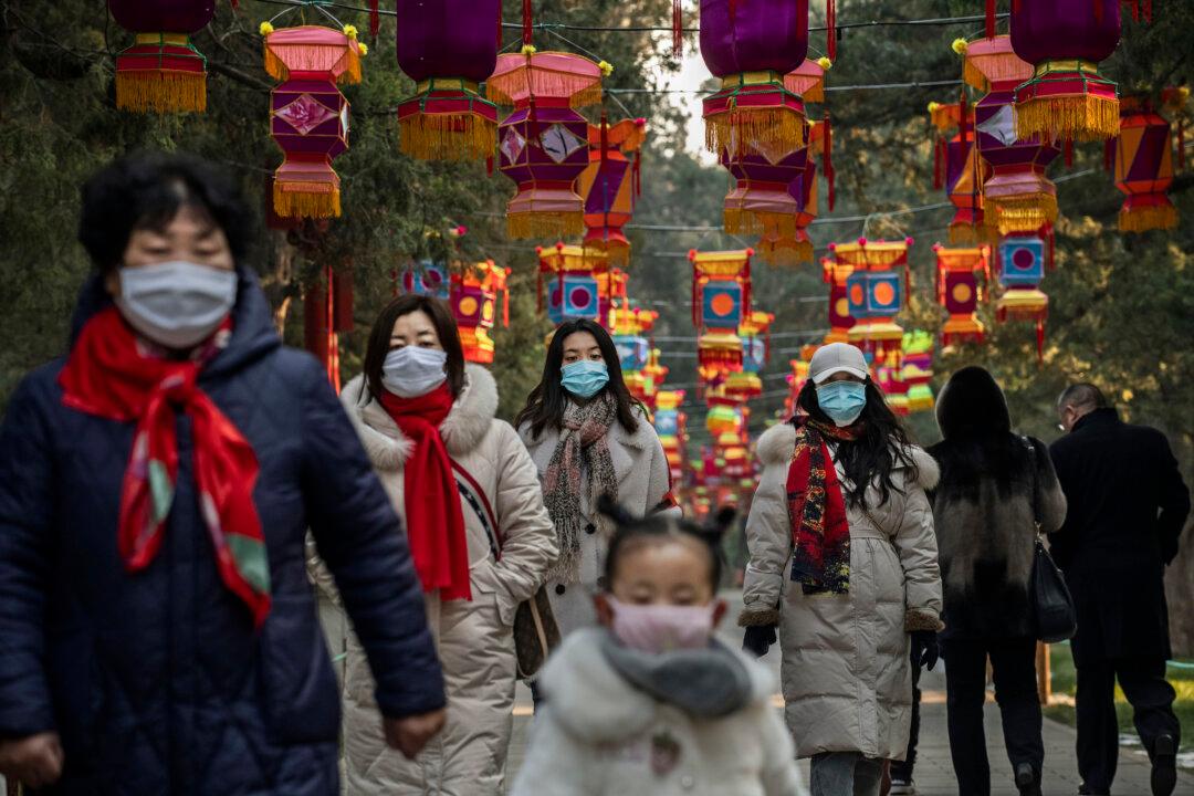 Wuhan Neighborhood Infected With Coronavirus After Families Attend Banquet