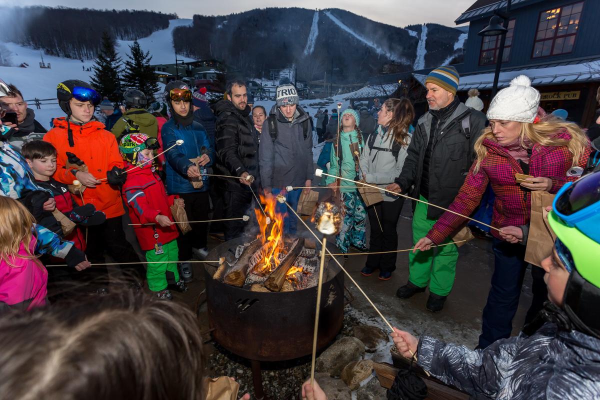 The family-friendly après scene at Sugarbush often includes complimentary smores stations at the several wood burning fire pits at the Lincoln Peak Village. (Audrey Huffman/ Sugarbush Resort and Alterra Mountain Company)
